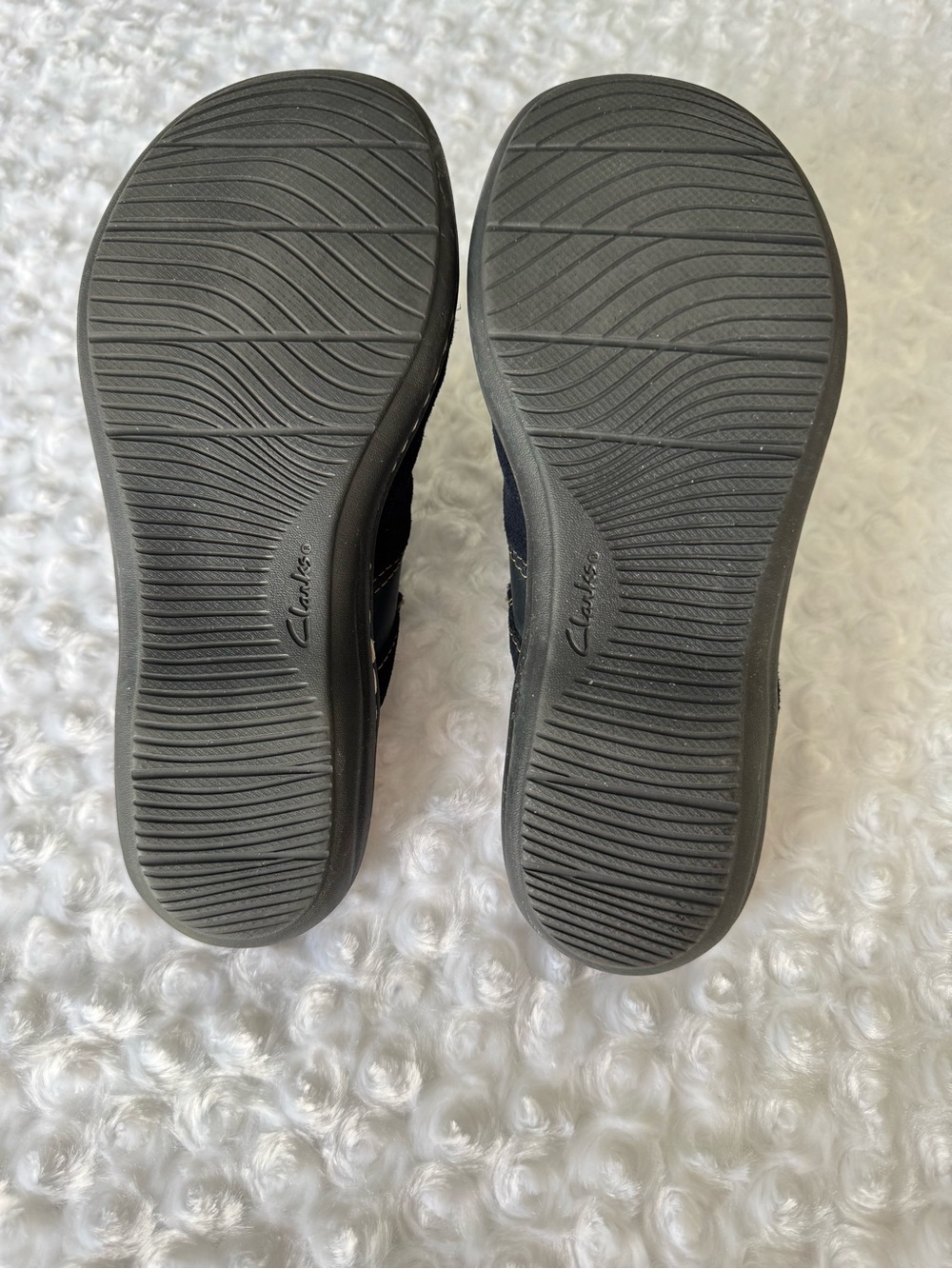 Clarks Collection Navy Blue Slip-On Clogs - Picture 6 of 11
